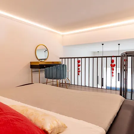 ゲストハウス Visconti 4*